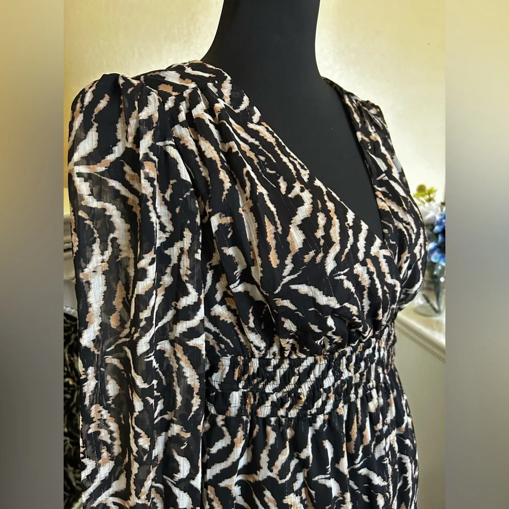 NWOT Sofia Vergara Leopard Dress - Picture 6 of 7
